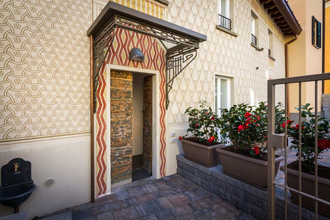 Casa Perlasca เชอร์นอบบิโอ ภายนอก รูปภาพ