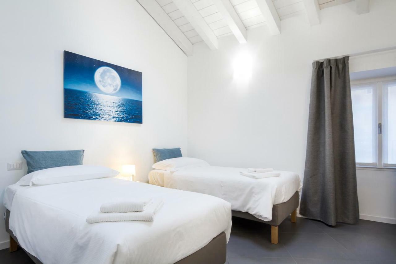 Casa Perlasca เชอร์นอบบิโอ ภายนอก รูปภาพ